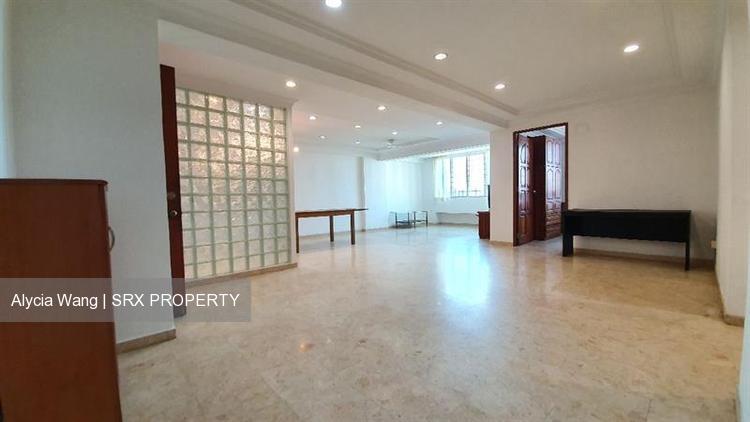 Blk 230H Tampines Street 21 (Tampines), HDB Executive #209026111